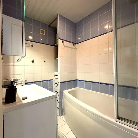 - Apartmán