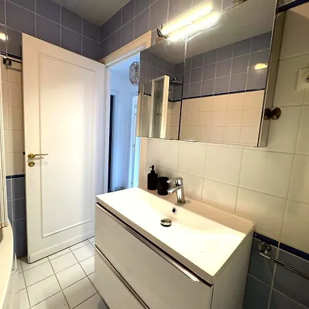 - Apartmán